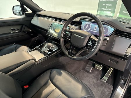 2026 Land Rover Range Rover Sport - thumbnail 6