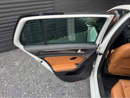 2015 Volkswagen Golf - thumbnail 16