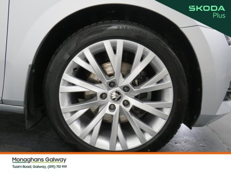 2023 Skoda Superb STYLE 2.0 TDI 150HP AUTO €36,950 thumbnail