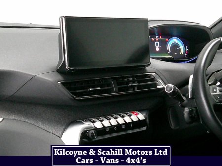 2023 Peugeot 3008 - thumbnail 18