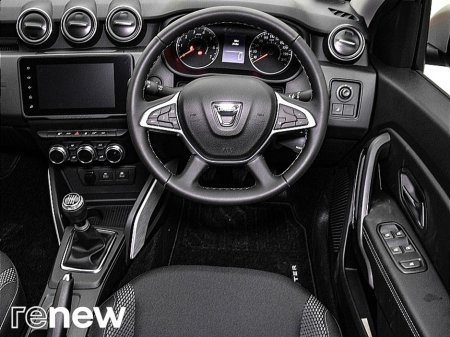 2022 Dacia Duster DUSTER PRESTIGE BLUE DCI 115 4 €18,060 thumbnail