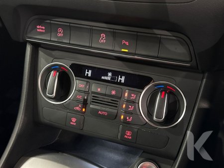 2016 Audi Q3 1.4L TFSI AUTOMATIC - SPORT - FACTORY ALLOYS - REVERSE CAMERA - A/C HEATING CONTROLS €17,450 thumbnail