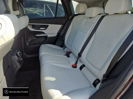 2025 Mercedes-Benz GLC Class 220D AMG 4Matic €83,516 thumbnail