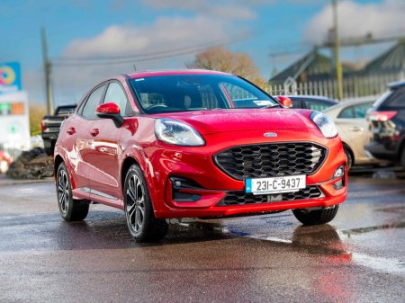 2023 Ford Puma 1.0L EcoB Hybrid 155PS ST-Line X Gold €24,950 thumbnail