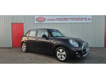 2016 MINI Cooper - €12,250