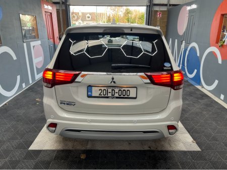 2020 Mitsubishi Outlander 2020 MITSUBISHI OUTLANDER PHEV 2.4L HYBRID / 48K KMS / ADAPTIVE CRUISE CONTROL, HEATED SEATS, REVERSE CAMERA & MORE €23,950