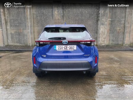 2023 Toyota Yaris Cross CR LUNA 4DR AUTO €26,950 thumbnail