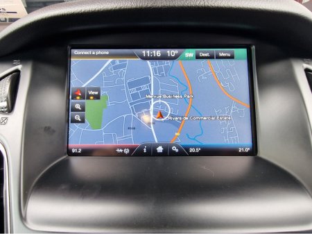 2016 Ford Focus - thumbnail 23