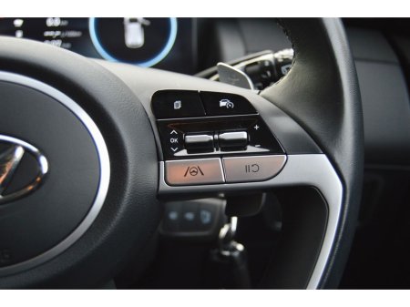2024 Hyundai Tucson Executive 1.6 HEV Auto, Side Steps €38,995 thumbnail
