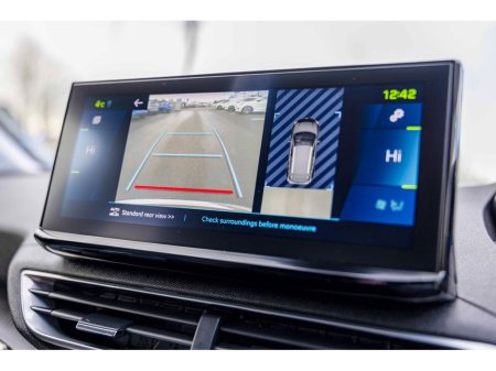 2021 Peugeot 3008 2021 Peugeot 3008 HYBRID2 PHEV 225bhp Allure €24,950 thumbnail