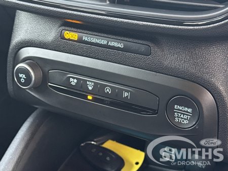 2023 Ford Focus ST-LINE 1.0T 125PS €24,950 thumbnail