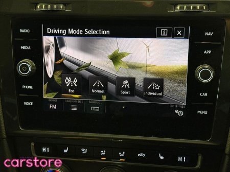 2019 Volkswagen Golf - thumbnail 26