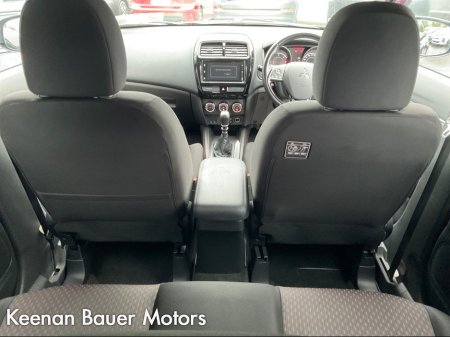 2018 Mitsubishi ASX - thumbnail 18