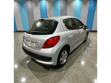 2008 Peugeot 207 1.4 75 bhp SX €2,888 thumbnail