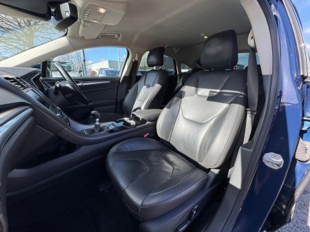 2016 Ford Mondeo - thumbnail 17