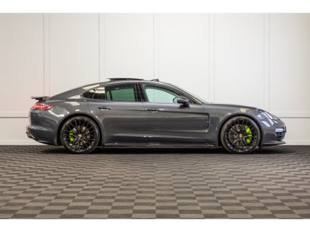 2018 Porsche Panamera - thumbnail 6