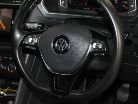 2020 Volkswagen Tiguan - thumbnail 11