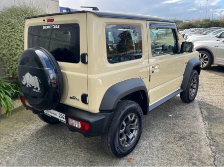 2025 Suzuki Jimny SIERRA 4 SEAT MANUAL 1.5 PETROL //HIGH SPEC//ALLOYS//KEYLESS ENTRY//HEATED SEATS//REVERSE CAMERA// €35,950