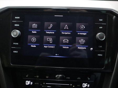 2021 Volkswagen Passat - thumbnail 20