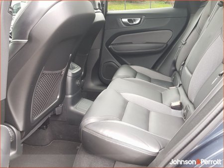 2024 Volvo XC60 - thumbnail 8