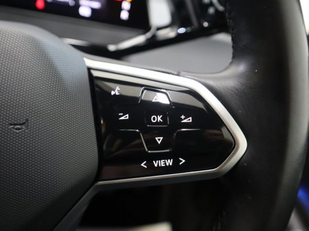 2022 Volkswagen ID.3 *67* LIFE €19,900 thumbnail