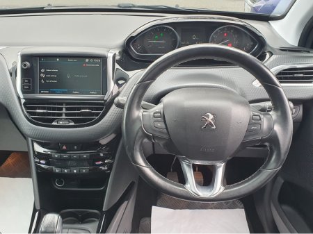 2019 Peugeot 2008 ALLURE PREMIUM 1.2L PETROL 82BHP MANUAL NCT 02/28 FINANCE AVAILABLE @ €49 PER WEEK 2 KEYS/ PAN ROOF/ PARKING SENSORS/ HALF LEATHER SEATS/ TOUCH SCREEN MEDIA/ HISTORY CHECKED €10,900 thumbnail