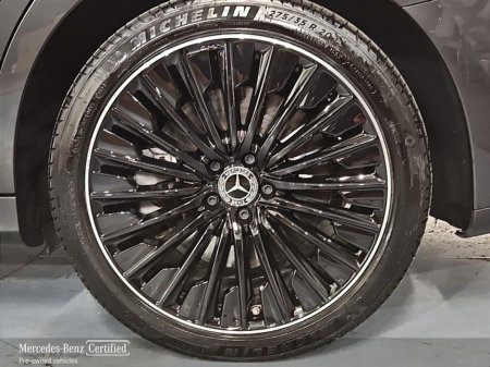 2025 Mercedes-Benz E Class - thumbnail 5