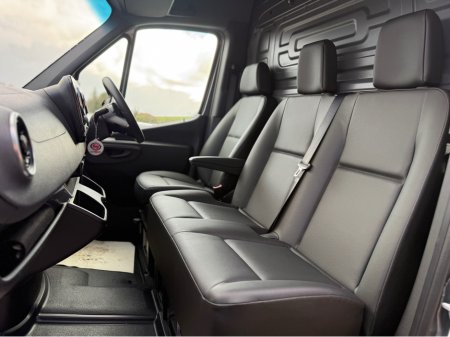 2025 Mercedes-Benz Sprinter - thumbnail 13