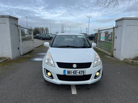 2016 Suzuki Swift - thumbnail 2