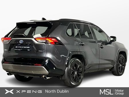 2025 Toyota Rav4 - view 3