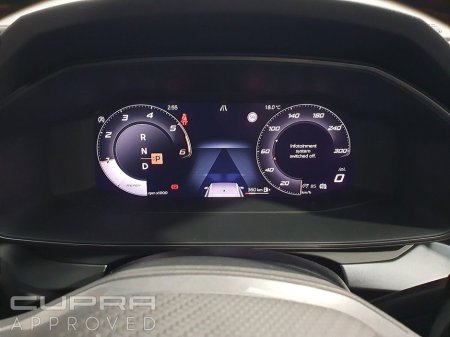 2025 SEAT Leon 2.0TDI 150hp Auto €38,945 thumbnail