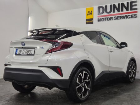2019 Toyota C-HR **SPORT HYBRID**AUTO**KEYLESS ENTRY AND START**ANDROID/APPLE RADIO MEDIA UNIT**18" DIAMOND CUT ALLOYS**REVERSE CAMERA**HALF LEATHER SEATS**LANE DEPARTURE WARNING**ADAPTIVE CRUISE CONTROL**BLIND SPOT €21,949 thumbnail