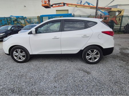 2012 Hyundai ix35 - thumbnail 9