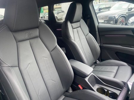 2025 Audi Q4 e-tron 45 S-Line Auto EV €48,900 thumbnail