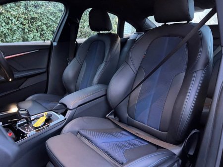 2021 BMW 2 Series 218d M-SPORT 2.0 // LOW MILEAGE // FULL SERVICE HISTORY // APPLE CARPLAY €32,900 thumbnail