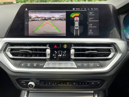 2021 BMW 3 Series - thumbnail 7