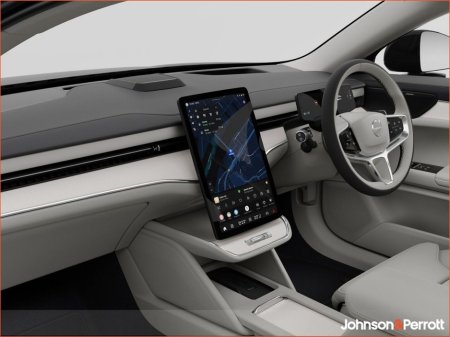 2026 Volvo ES90 92 kWh Extended Range Plus + Onyx Black Metallic + Electrochromatic Roof €94,795 thumbnail