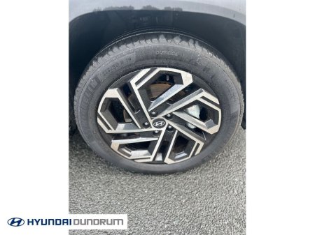 2025 Hyundai Tucson Platinum Phev Auto 2WD €48,950 thumbnail