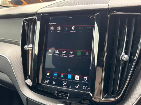 2018 Volvo XC60 T8 R-Design Pro AWD 320BHP €26,995 thumbnail