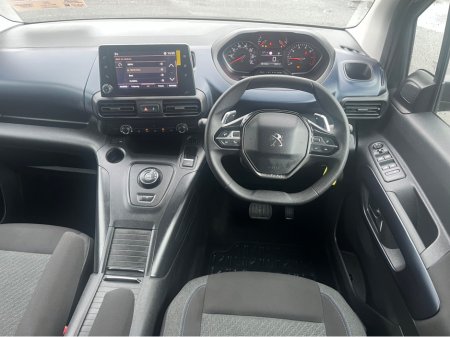 2023 Peugeot Rifter - thumbnail 15