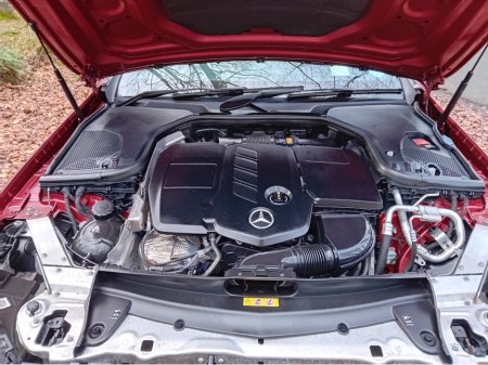 2019 Mercedes-Benz E Class - thumbnail 32