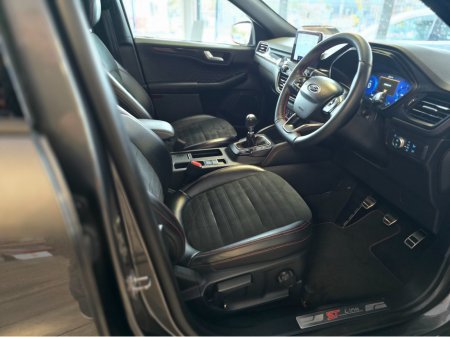 2021 Ford Kuga - thumbnail 3