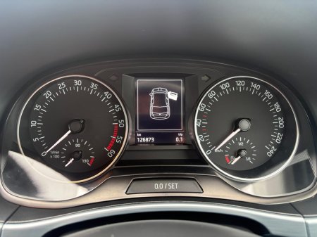 2016 Skoda Fabia - thumbnail 9