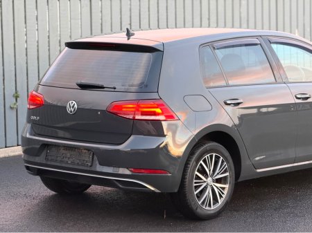 2018 Volkswagen Golf 1.6 TDI SE NAV BLUEMOTION 115PS 5DR