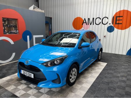 2020 Toyota Yaris - thumbnail 5