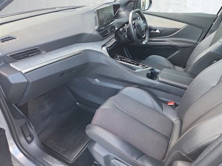 2024 Peugeot 5008 - thumbnail 6