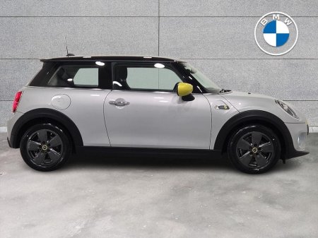 2021 MINI Hatch Electric Level 1 €12,950 thumbnail