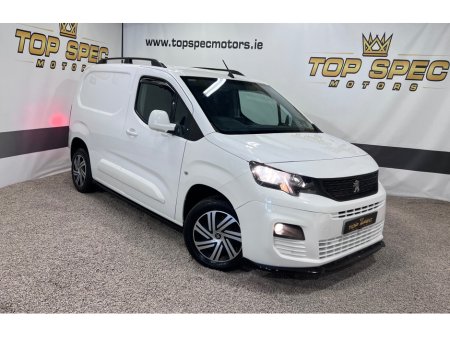 2019 Peugeot Partner 2019 Peugeot partner NEW MODEL 1.6Hdi 3 Seater professional €12,800
