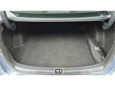 2019 Toyota Corolla - thumbnail 14