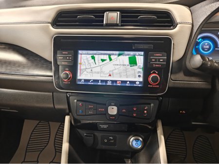 2019 Nissan Leaf - thumbnail 12